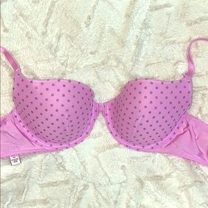 Pretty Pink Victoria’s Secret Demi-Buste Bra
